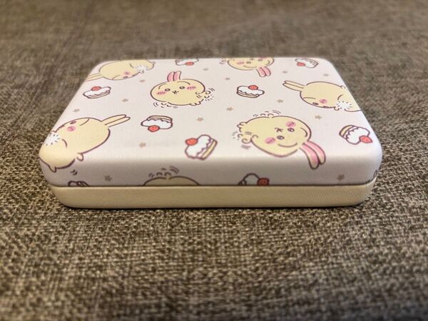 ちいかわ うさぎ アクセサリーケース