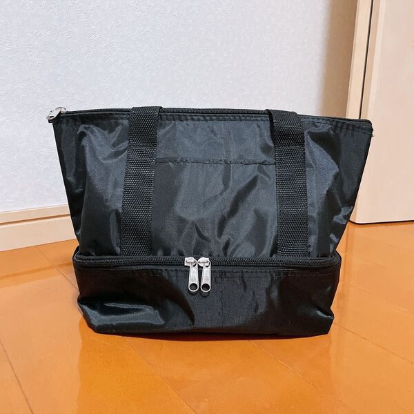 【美品】DAISO ランチバッグ 二段式 保冷バッグ クーラーバッグ 保温
