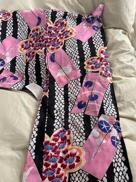 浴衣 新品 タグ付き 黒 花柄 ピンク