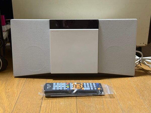 Pioneer スタイリッシュCDミニコンポ X-SMC02(W) 整備済動作品②