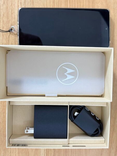 motorola edge 50s pro 6.7インチ メモリー8GB ストレージ256GB バニラクリーム