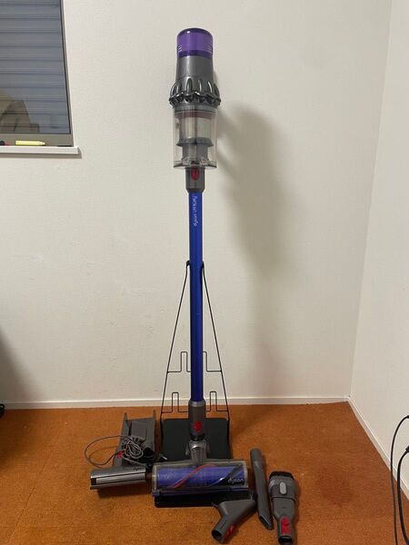 Dyson V11 Fluffy スティッククリーナー(ジャンク) 掃除機 ダイソン