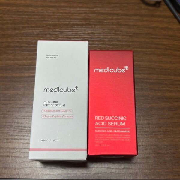 medicube PDRNピンクアンプル+レッドSAセラム 30ml
