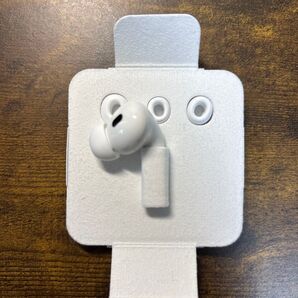 Apple アップル AirPods Pro(第2世代) A3047 右耳イヤホン 右のみ USB Type-C充電ケース適用