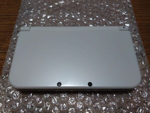 Newニンテンドー3DS LL パールホワイト RED-001 任天堂