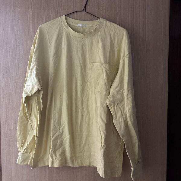 GU 長袖Tシャツ