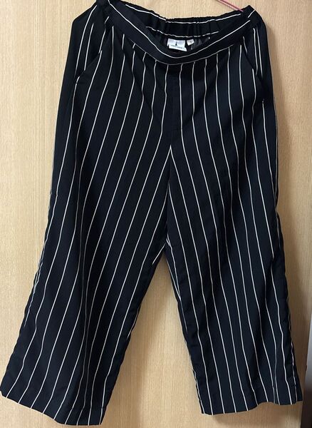 ニコアンド ストライプパンツ