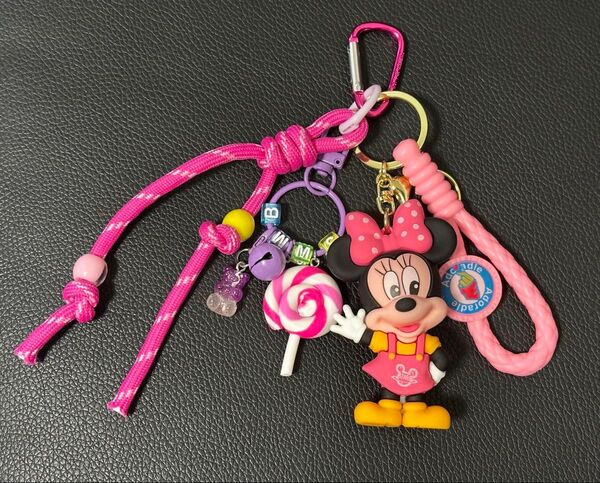 じゃらじゃらキーホルダー ミニーマウス パラコード バッグチャーム ミニー