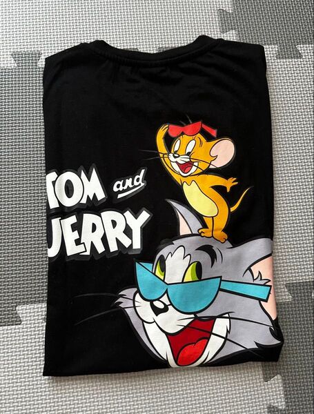 トムとジェリー 半袖Tシャツ ブラック トムジェリTシャツ バックプリント M