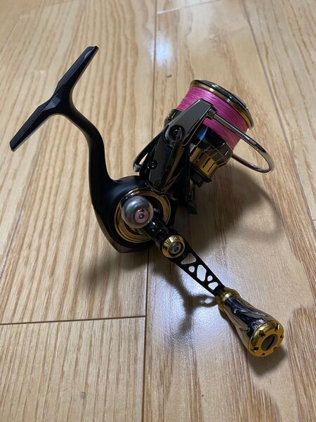 激安!!極美品 SLP WORKS DAIWA セルテート 2500-XH カスタムボディ リブレ ハンドル付き