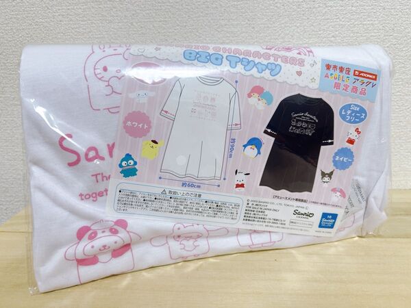 サンリオ BIG Tシャツ ホワイト×ピンク レディースフリー 500円引きクーポン中
