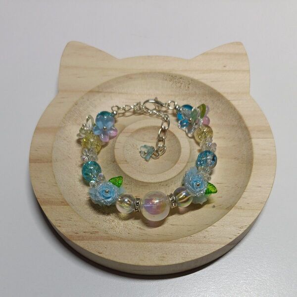 〈キッズサイズ〉ハンドメイド ブレスレット ガラスビーズ フラワー カラフル アクセサリー 〈K02〉