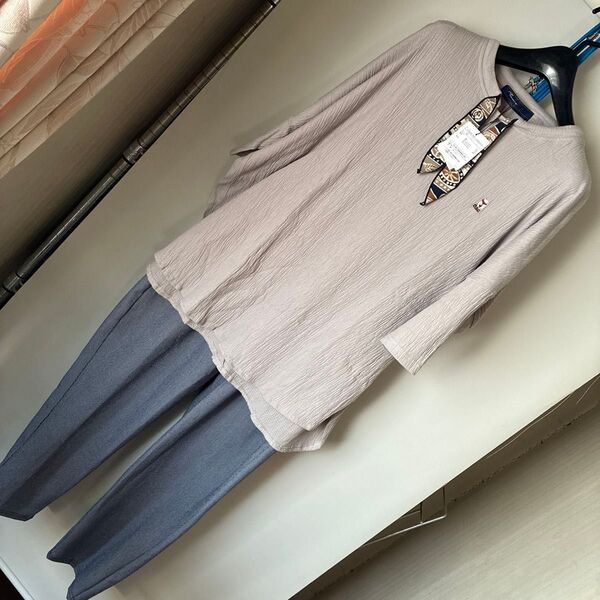 《新品》ドラッグストアーズ D.S.CLUB カットソー&パンツセット
