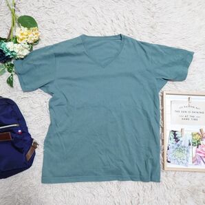 UNIQLO ユニクロ Tシャツ カットソー(M)水浅葱色 Vネック 綿