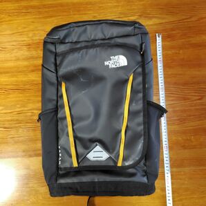 THE NORTH FACE リュックサック ブラック×オレンジ