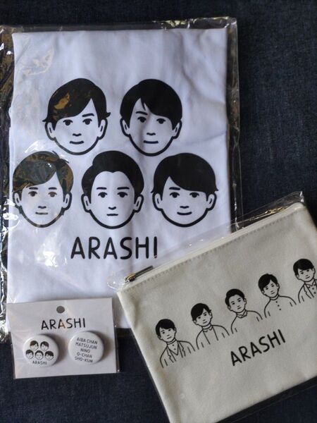 嵐 旅する展覧会 Tシャツ グッズ