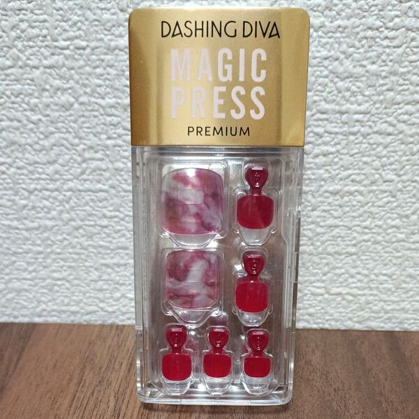 DASHING DIVA MAGICPRESS ダッシングディバ マジックプレス カシスマーブル ペディ 足爪用