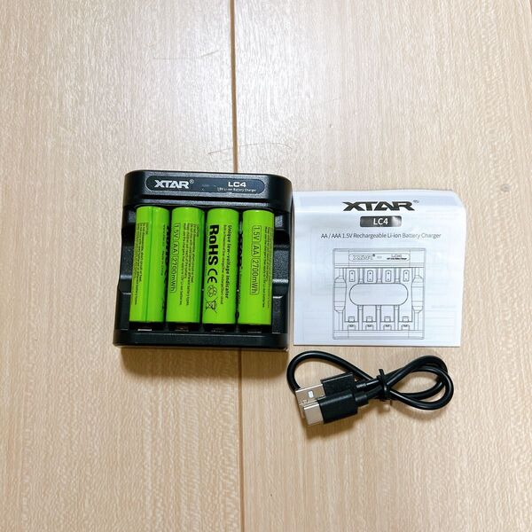 XTAR 1.5V単3形 リチウム電池 大容量2700mWh低自然放電率 4本単三電池とLC4充電器の組み合わせ