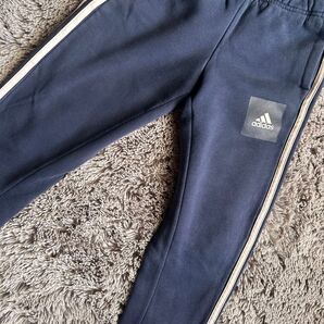 adidas キッズ 120cm スウェットパンツ