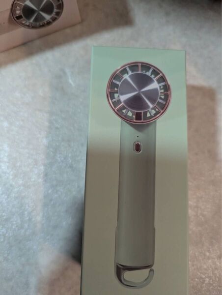 新品★ ハンディファンStella 冷却機能付き緑未使用