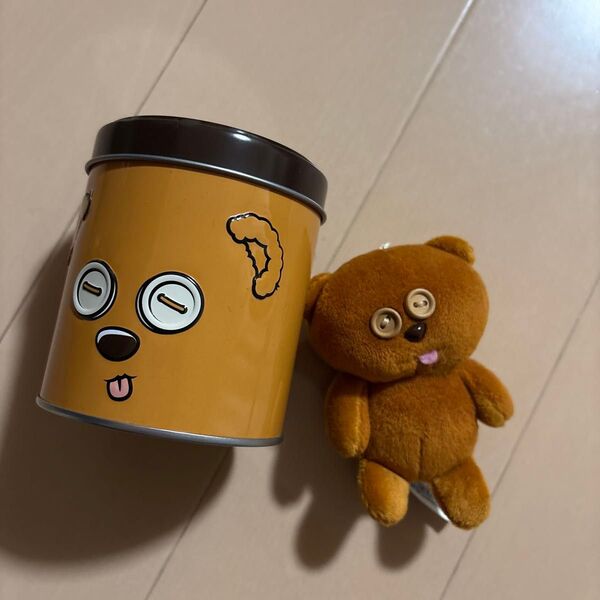 ミニオン ティム ぬいぐるみ 缶