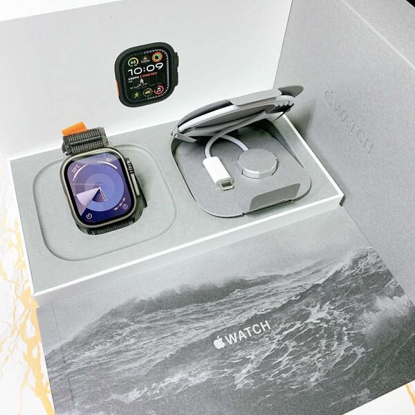 ほぼ新品 Apple Watch Ultra 2 ブラックBT100%