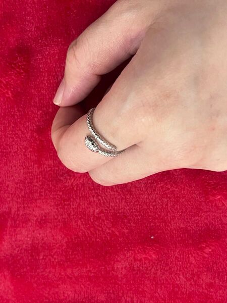 蛇の指輪 リング シルバー スネーク 巳年 開運 おしゃれ 韓国アクセ