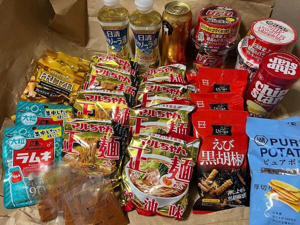 日清キャノーラ油 マルちゃん正麺 完全メシカップヌードル味焼きそば UFO チップスター プレッツェル 食品まとめて全30点セット