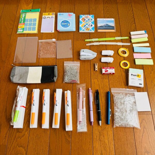 新品&中古 文房具 まとめ売り ボールペン/付箋/クリップ/画鋲等