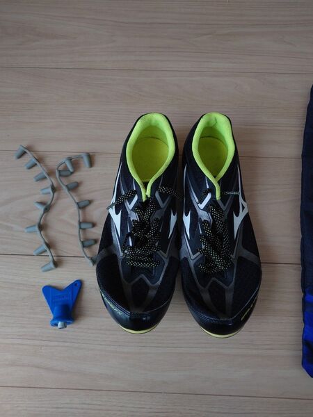 ミズノ MIZUNO 陸上 スパイク 25.5cm ブラック×シルバー×イエロー