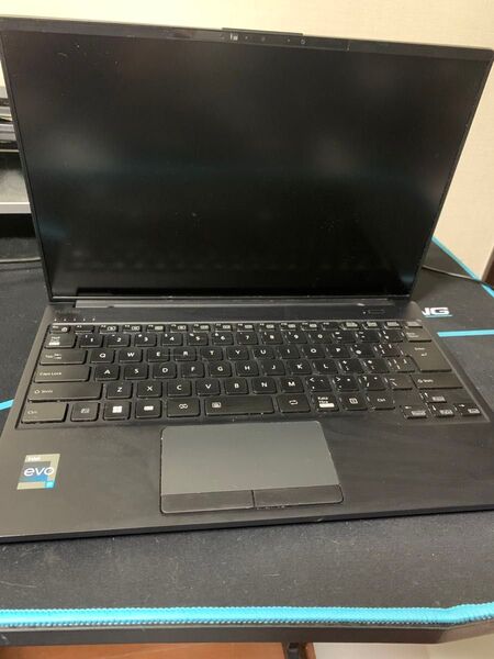富士通LIFEBOOK UH90/h1 メモリ16G