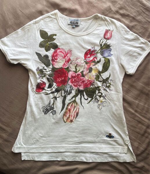 イタリア製 Vivienne Westwood MANフラワーブーケプリントTシャツ