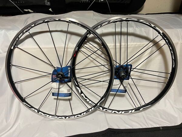 【美品】CAMPAGNOLO カンパニョーロ SHAMAL ULTRA シマノフリー 622×C15 クリンチャー ナローリム