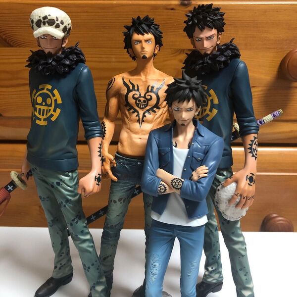 ワンピース フィギュア トラファルガー・ロー 4セット