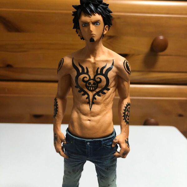 ワンピース フィギュア KING OF ARTIST トラファルガー・ロー