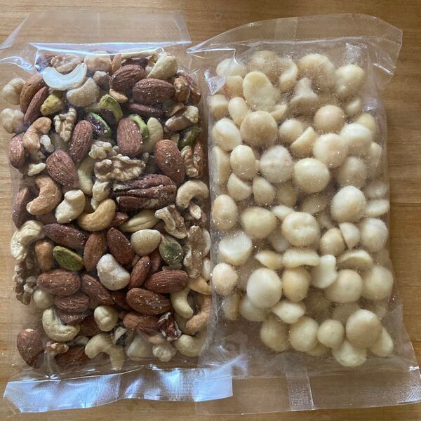 ロイヤルミックスナッツ180g マカダミアナッツ200g