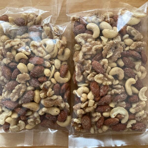 薫製ガーリックミックスナッツ塩味180g×2袋
