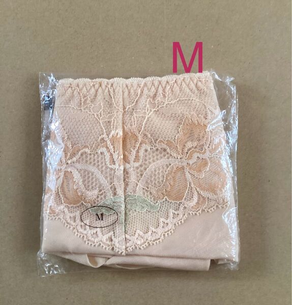 シャルレ ショーツ M 未使用