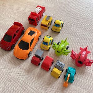 ミニカー 小さい車 飛行機 プルバック 消しゴム 計9個 +おまけ3個