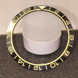 ベゼルインサート 38×30.6mm セラミック製 在庫1枚のみ SEIKO MOD ゴールド ルミナス ブラック