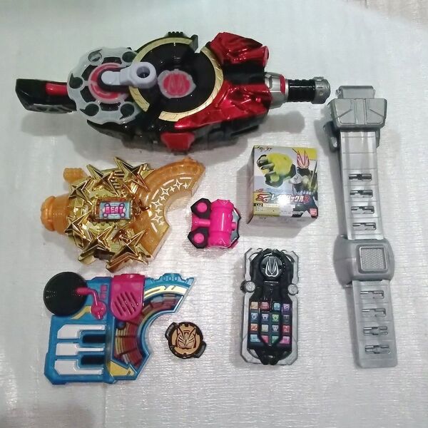 仮面ライダーギーツ 変身ベルト デザイアドライバー ナーゴセット