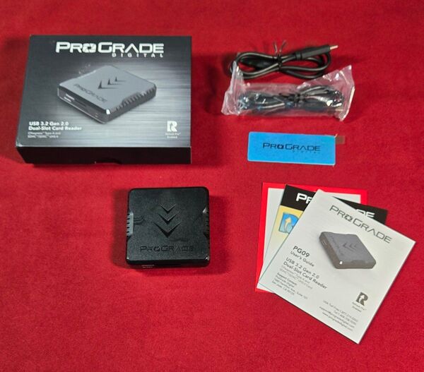 ProGrade PG09 CFexpress type-A / SDカードデュアルカードリーダー CF express