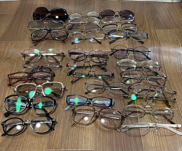 30点セットメガネ