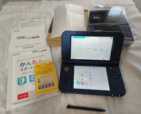 超美品 Newニンテンドー3DS LL メタリックブルー。純正タッチペン。SD。初期化済。