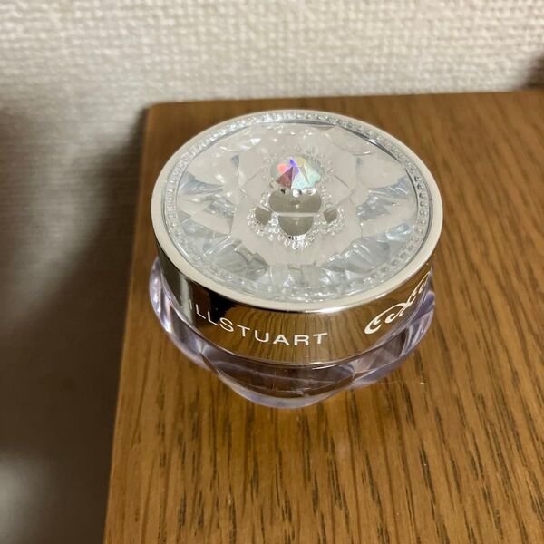 ジルスチュアート リップバーム空容器