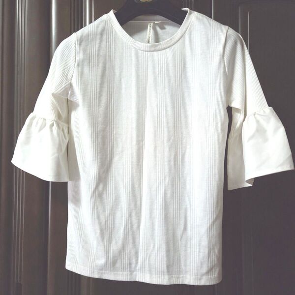 HK WORKS LONDON トップス フレア袖(M)