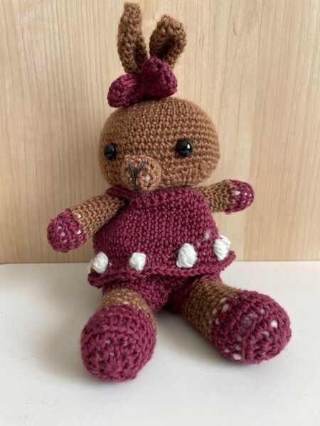 【あみぐるみ②】手編み ウサギのぬいぐるみ ハンドメイド