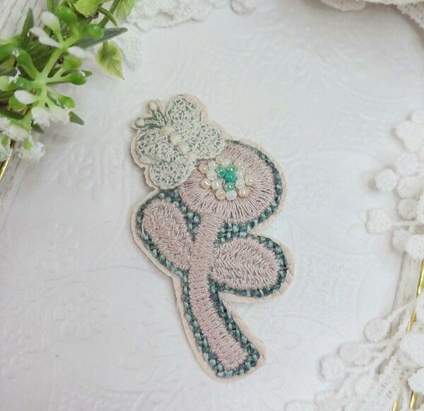 ☆ハンドメイド☆ミナペルホネン※ブローチ