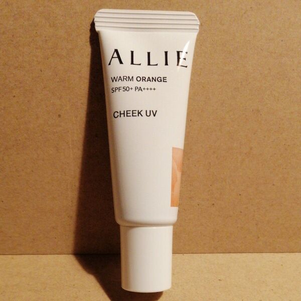 ALLIE アリィー クロノビューティカラーオンUV チーク UVチーク 部分用日やけ止めジェル 顔用 02