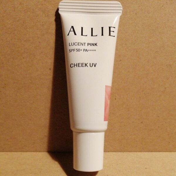 ALLIE アリィー クロノビューティカラーオンUV チーク UVチーク 部分用日やけ止めジェル 顔用 01